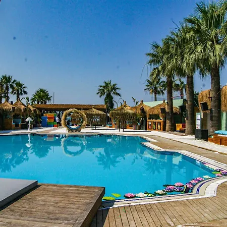 Dream Palace Hotel