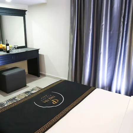Dream Palace Hotel 3*