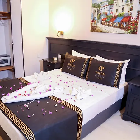 Hotel Dream Palace 3*